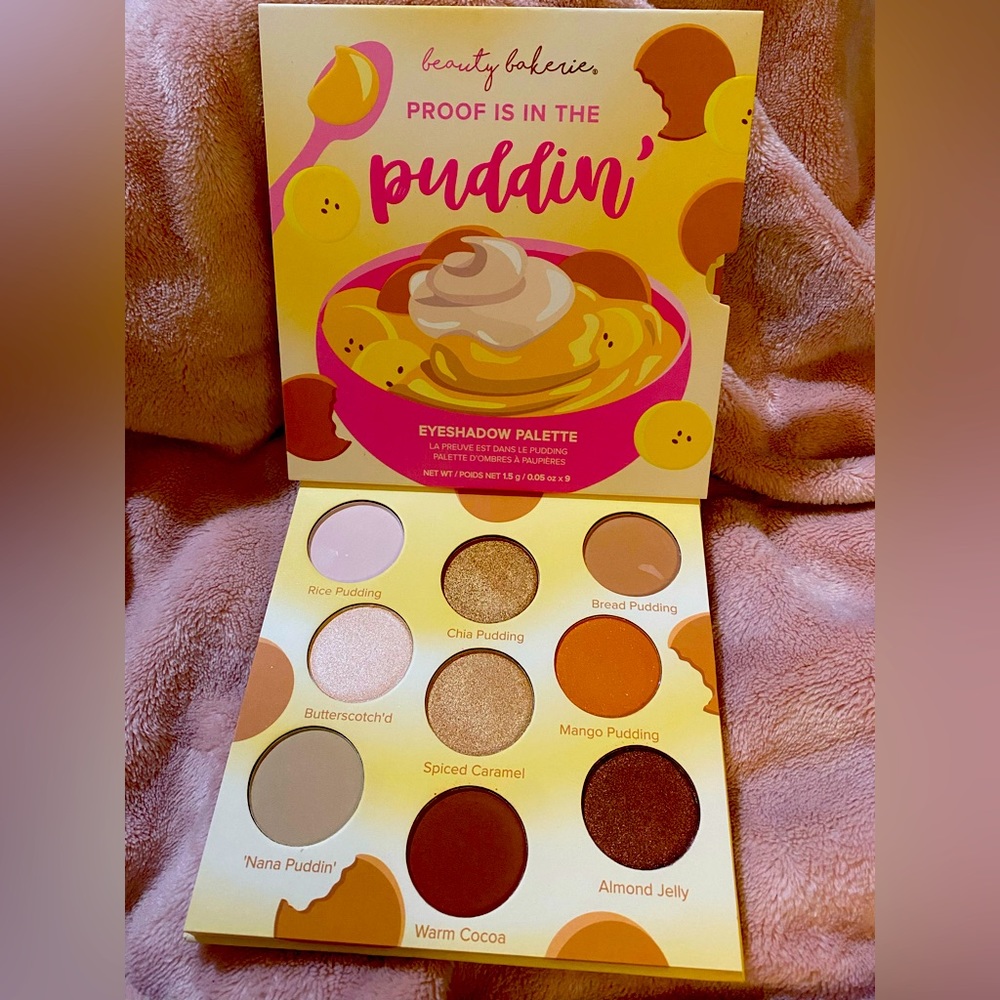 Beauty Bakerie Proof is in the Puddin’ eyeshadow palette